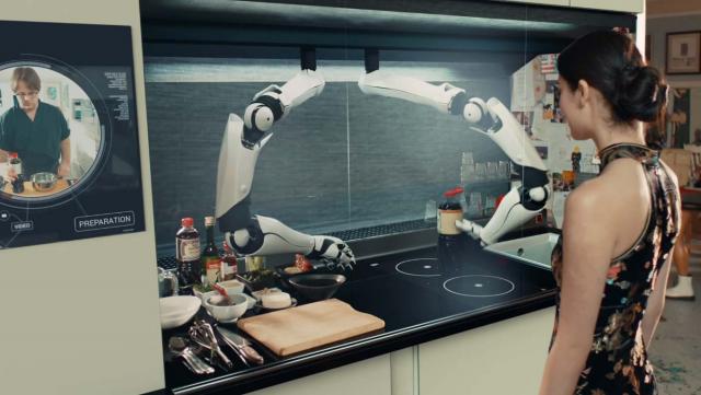 Các bà nội trợ, các bạn nghĩ gì về robot nấu ăn này?