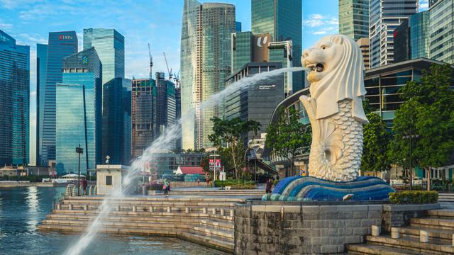 Singapore đã thay đổi hệ thống công chức như thế nào?